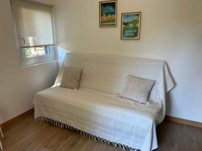 Studio indépendant avec jardin